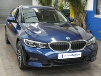 USED 2022 71 BMW 3 SERIES 2.0 330e 12kWh Sport Pro Touring 5dr Petrol Plug-in Hybrid Auto Euro 6 (s/s) (292 ps) SAT NAV HEATED LEATHER CAMERA CARPLAY CRUISE PARKING SENSORS 1 OWNER EXCELLENT SERVICE HISTORY WARRANTY