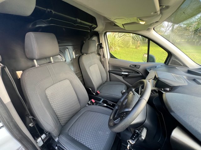 2018 FORD TRANSIT CONNECT 1.5 200 EcoBlue Trend Panel Van 5dr Diesel Manual L1 Euro 6 (s/s) (100 ps) - Photo 10