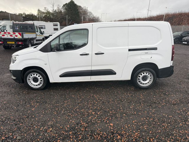 2021 VAUXHALL COMBO - Photo 4