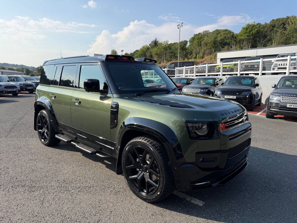LAND ROVER DEFENDER 110 110 OCTA Widetrak D250 HARDTOP Commercial Wide Arch with JUMP SEAT