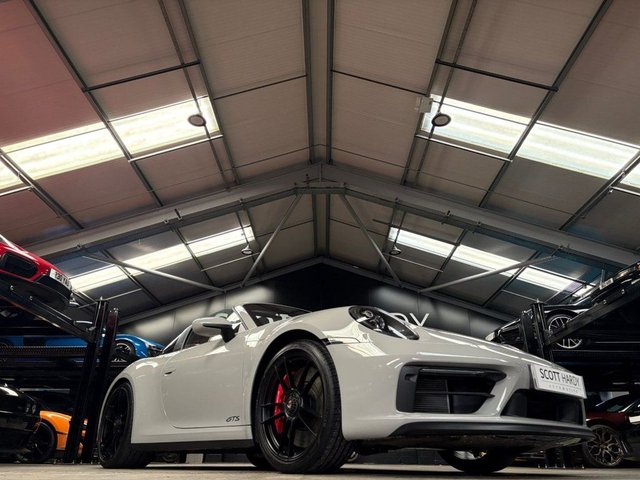 2023 Porsche 911 3L 992 4 Gts 2dr - Photo 7
