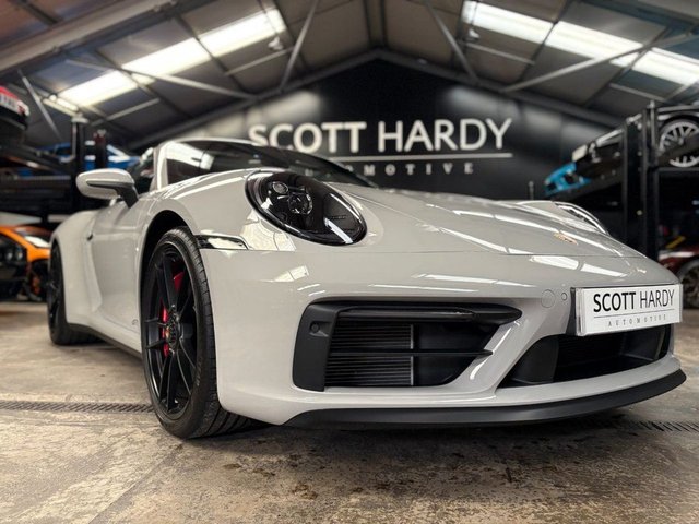 2023 Porsche 911 3L 992 4 Gts 2dr - Photo 9