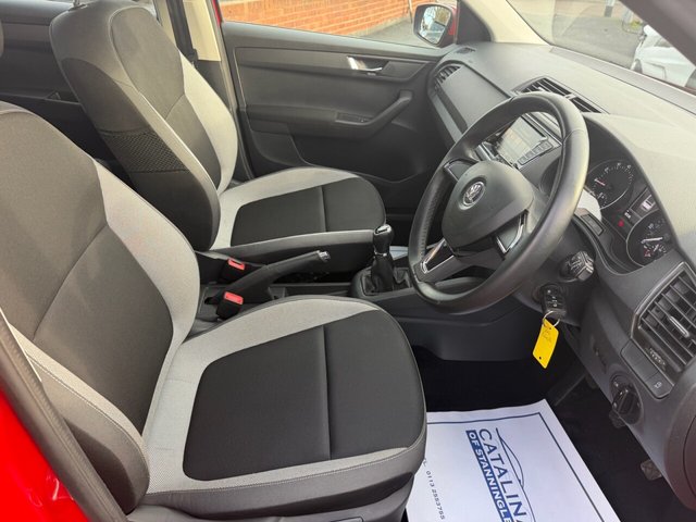 2015 Skoda Fabia 1.2L Se 5dr - Photo 12