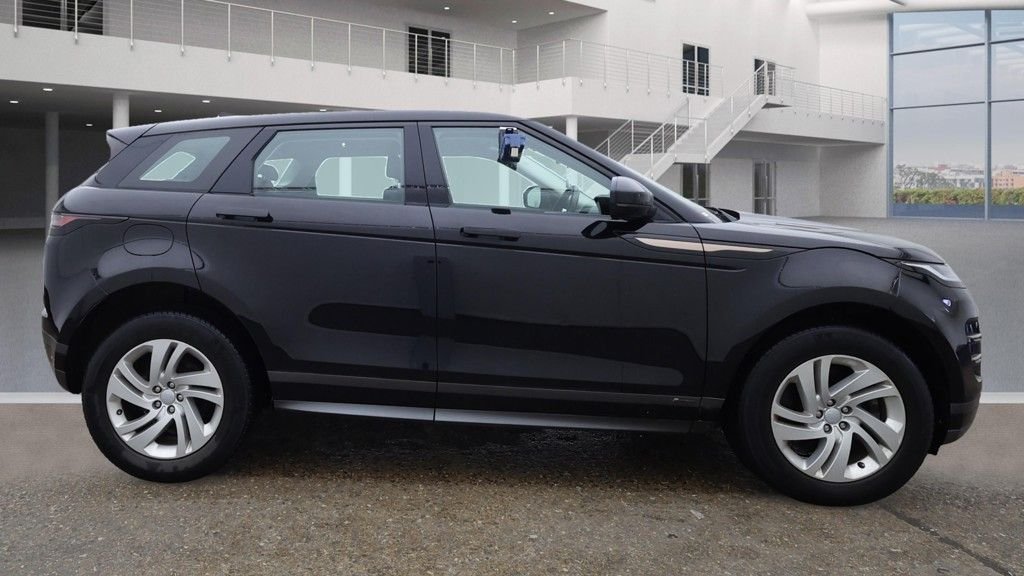 USED 2019 69 LAND ROVER RANGE ROVER EVOQUE 2.0 D180 R-Dynamic S SUV 5dr Diesel Auto 4WD Euro 6 (s/s) (180 ps) FRESH STOCK, ARRIVING SOON.