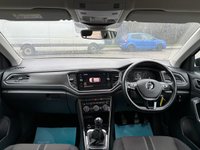 USED 2019 69 VOLKSWAGEN T-ROC 1.0 TSI GPF Design SUV 5dr Petrol Manual Euro 6 (s/s) (115 ps) 