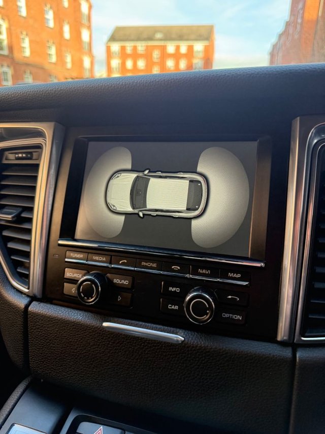 2015 Porsche Macan 3L S 5dr - Photo 11