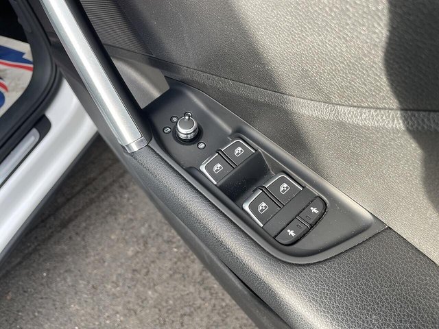 2017 AUDI Q2 - Photo 11