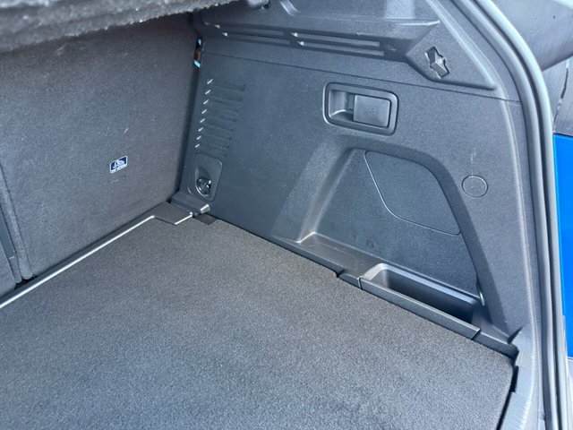 2021 Peugeot 3008 1.5L Gt 5dr - Photo 11