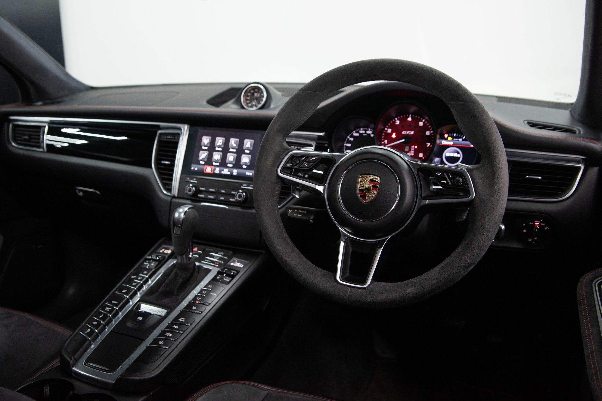 USED 2017 17 PORSCHE MACAN 3.0T V6 GTS 