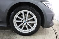 USED 2022 22 BMW 3 SERIES 2.0 320i SE Pro Saloon 4dr Petrol Auto Euro 6 (s/s) (184 ps) Reverse Camera, Parking Sensors,