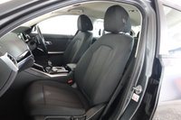 USED 2022 22 BMW 3 SERIES 2.0 320i SE Pro Saloon 4dr Petrol Auto Euro 6 (s/s) (184 ps) Reverse Camera, Parking Sensors,