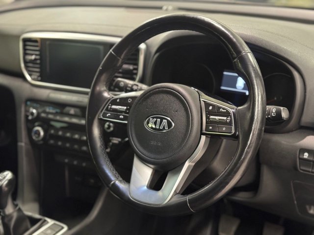 2018 Kia Sportage 1.6L 4 5dr - Photo 11