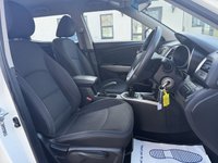 USED 2017 17 SSANGYONG TIVOLI 1.6 e-XDi SE SUV 5dr Diesel Manual Euro 6 (115 ps) FULL UP TO DATE HISTORY 2 KEYS
