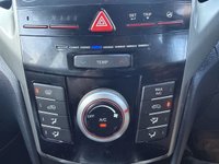 USED 2017 17 SSANGYONG TIVOLI 1.6 e-XDi SE SUV 5dr Diesel Manual Euro 6 (115 ps) FULL UP TO DATE HISTORY 2 KEYS