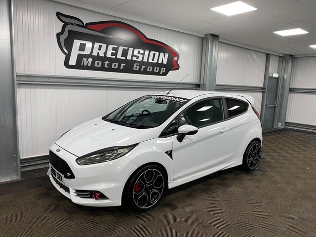 2016 FORD FIESTA (2016) - Photo 5