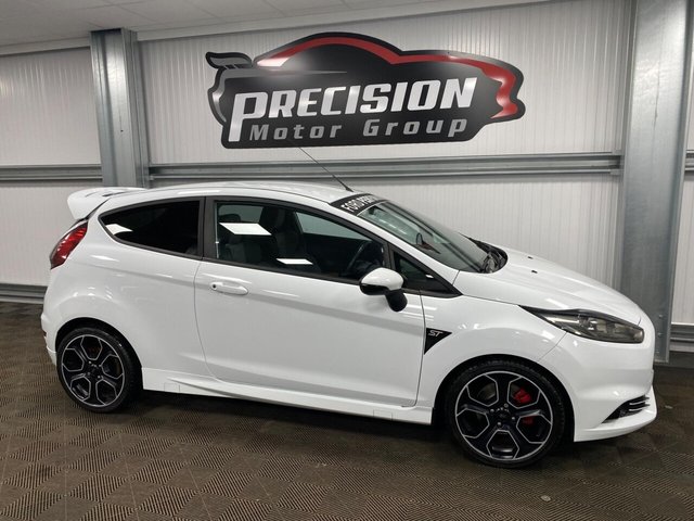 2016 FORD FIESTA (2016) - Photo 3