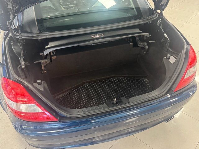 2007 Mercedes-Benz SLK - Photo 6