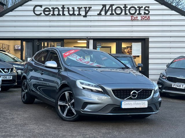 2016 66 Volvo V40 2.0 D2 R-Design Hatchback 5dr Diesel Manual Euro 6 (s/s) (120 ps)