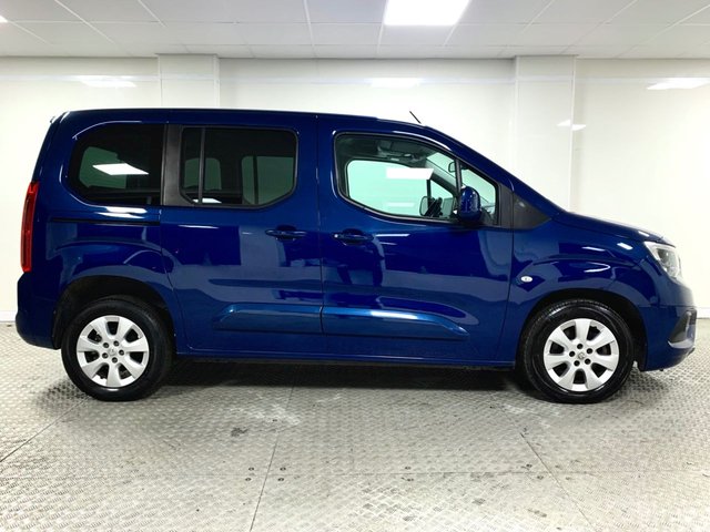 2021 Vauxhall Combo Life 1.5L Se 5dr - Photo 3