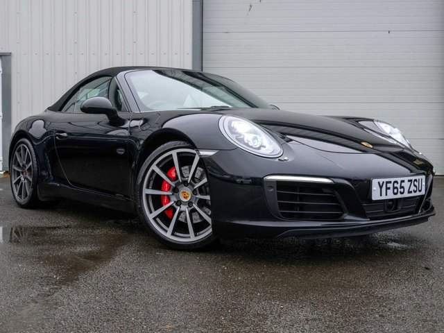 2015 PORSCHE 911