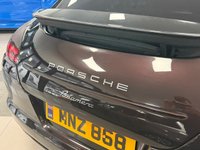 USED 2011 PORSCHE PANAMERA 4.8 V8 4S Hatchback 5dr Petrol PDK 4WD Euro 5 (s/s) (400 ps) FULL DEALER SERVICE HISTORY + &pound;8.7K IN EXTRAS + ADAPTIVE SUSPENS!
