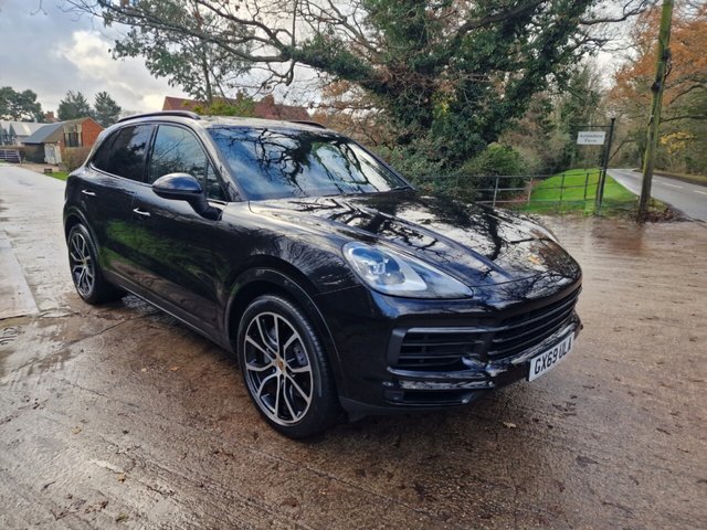 2019 69 Porsche Cayenne 2.9T V6 GPF S SUV 5dr Petrol TiptronicS 4WD Euro 6 (s/s) (440 ps)