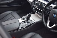 USED 2017 67 BMW 5 SERIES 3.0 530d SE Saloon 4dr Diesel Auto xDrive Euro 6 (s/s) (265 ps) COMFORT PACK / TECHNOLOGY PACK