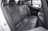 USED 2017 67 BMW 5 SERIES 3.0 530d SE Saloon 4dr Diesel Auto xDrive Euro 6 (s/s) (265 ps) COMFORT PACK / TECHNOLOGY PACK