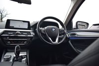 USED 2017 67 BMW 5 SERIES 3.0 530d SE Saloon 4dr Diesel Auto xDrive Euro 6 (s/s) (265 ps) COMFORT PACK / TECHNOLOGY PACK