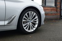 USED 2017 67 BMW 5 SERIES 3.0 530d SE Saloon 4dr Diesel Auto xDrive Euro 6 (s/s) (265 ps) COMFORT PACK / TECHNOLOGY PACK