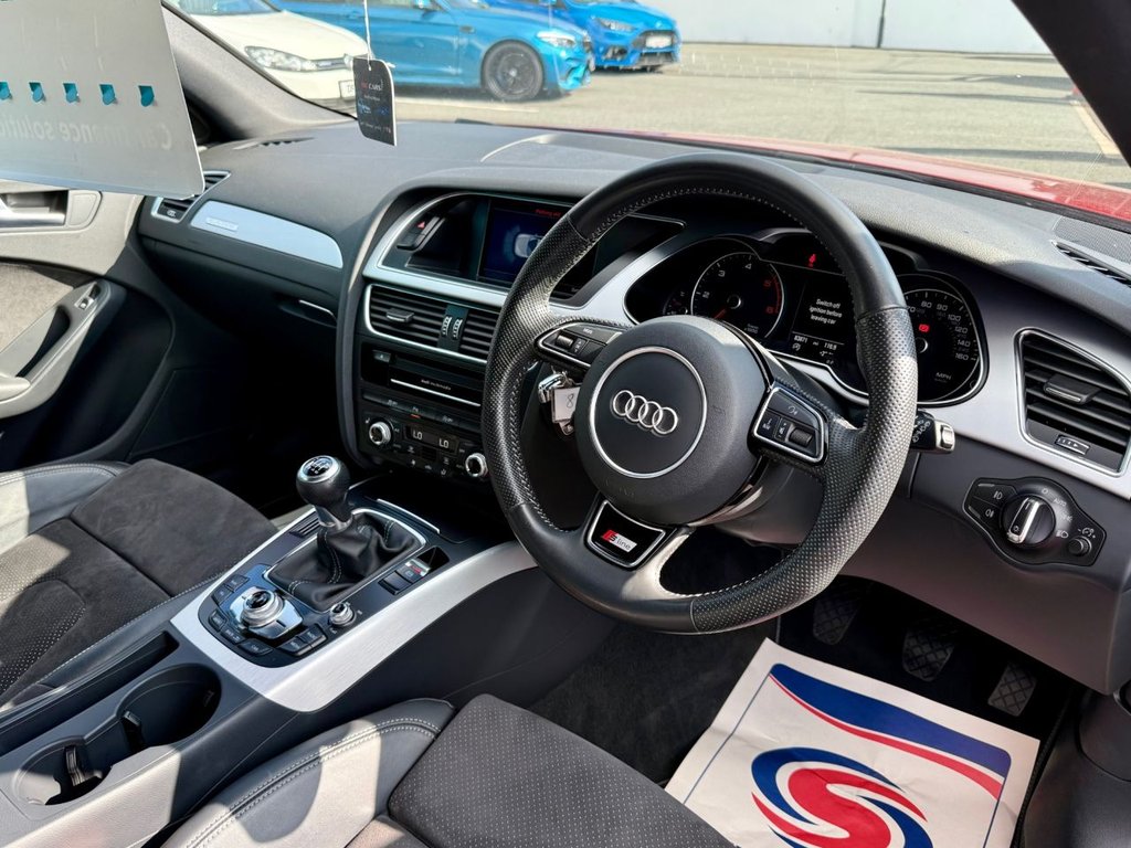 USED 2015 15 AUDI A4 AVANT 2.0 TDI S line Estate 5dr Diesel Manual quattro Euro 6 (s/s) (Nav) (190 ps) 4X4 QUATTRO