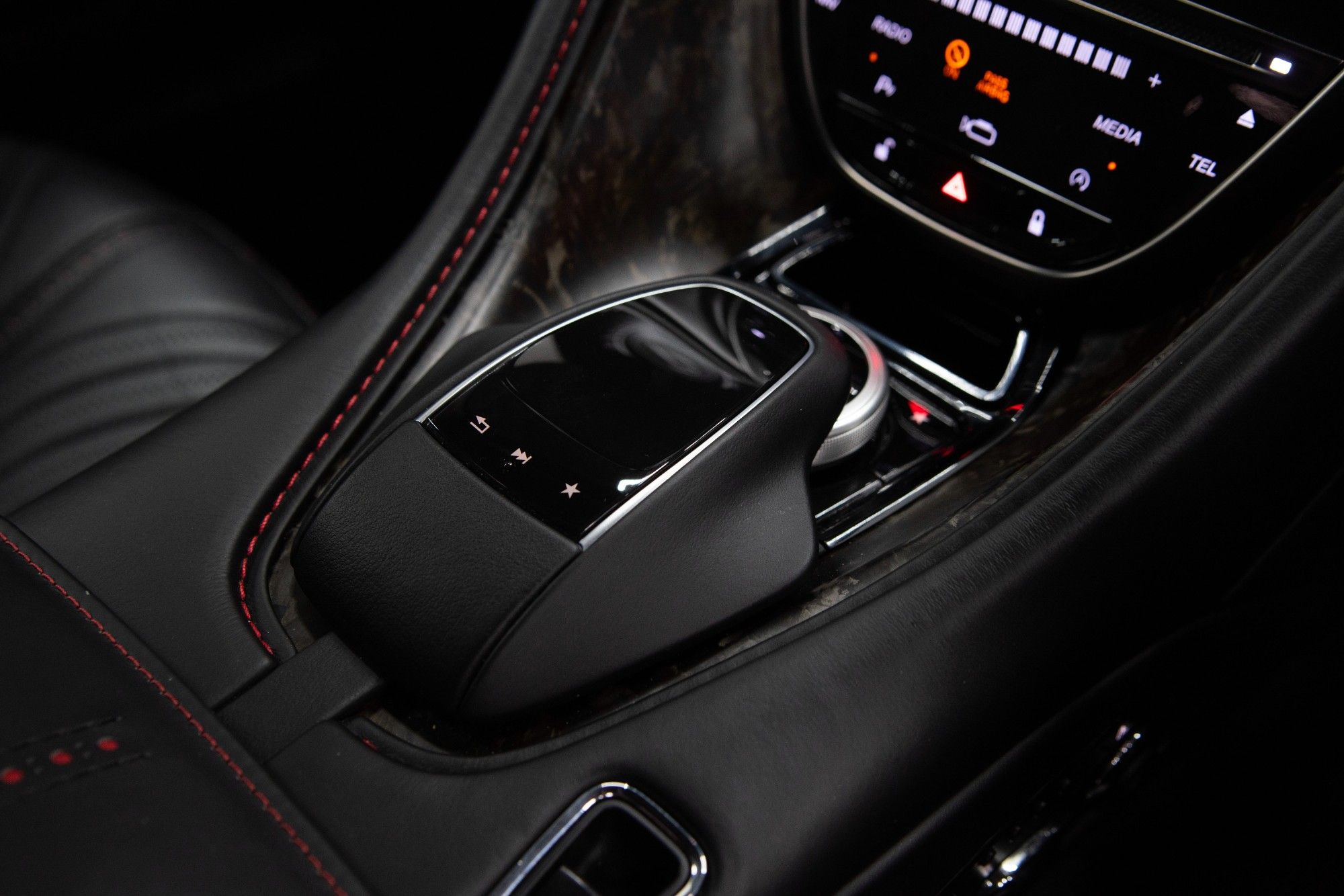 USED 2019 11 ASTON MARTIN DB11 4.0 V8 Coupe 