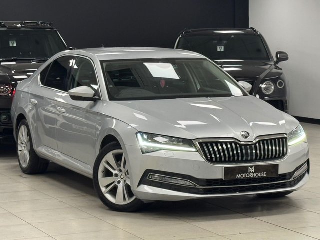 2019 SKODA SUPERB - Photo 7