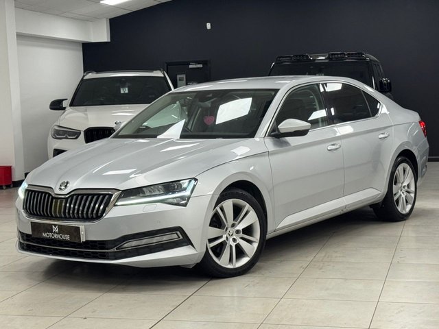 2019 SKODA SUPERB - Photo 11