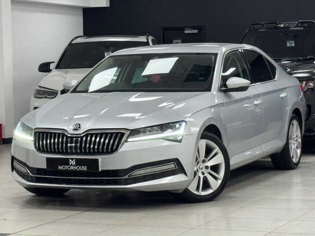2019 SKODA SUPERB - Photo 12