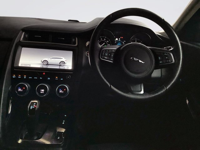 2019 Jaguar E-Pace 2L S 5dr - Photo 12