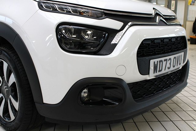 2023 CITROEN C3 1.2 PureTech PLUS Hatchback 5dr Petrol Manual Euro 6 (s/s) (83 ps) - Photo 9