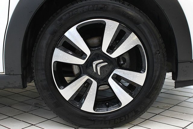 2023 CITROEN C3 1.2 PureTech PLUS Hatchback 5dr Petrol Manual Euro 6 (s/s) (83 ps) - Photo 12