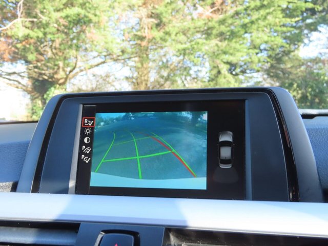 2012 BMW 3 SERIES - Photo 10