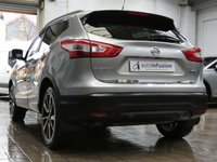USED 2014 51 NISSAN QASHQAI 1.6 dCi Tekna SUV 5dr Diesel XTRON 2WD Euro 5 (s/s) (130 ps) SAT NAV SUNROOF LEATHER REAR VIEW CAMERA PARKING SENSORS 3 OWNERS FROM NEW SERVICE HISTORY VERY LOW MILES