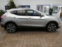USED 2014 51 NISSAN QASHQAI 1.6 dCi Tekna SUV 5dr Diesel XTRON 2WD Euro 5 (s/s) (130 ps) SAT NAV SUNROOF LEATHER REAR VIEW CAMERA PARKING SENSORS 3 OWNERS FROM NEW SERVICE HISTORY VERY LOW MILES