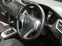 USED 2014 51 NISSAN QASHQAI 1.6 dCi Tekna SUV 5dr Diesel XTRON 2WD Euro 5 (s/s) (130 ps) SAT NAV SUNROOF LEATHER REAR VIEW CAMERA PARKING SENSORS 3 OWNERS FROM NEW SERVICE HISTORY VERY LOW MILES