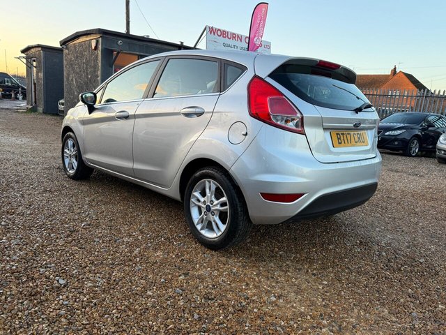 2017 FORD FIESTA 1.25 Zetec Euro 6 5dr - Photo 6