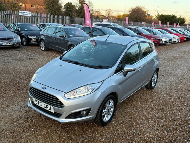 2017 FORD FIESTA 1.25 Zetec Euro 6 5dr - Photo 3