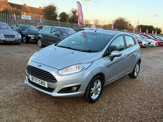 2017 FORD FIESTA 1.25 Zetec Euro 6 5dr - Photo 5