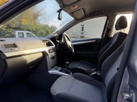 USED 2009 59 VAUXHALL ASTRA 1.6i 16v Club Hatchback 5dr Petrol Manual (155 g/km, 113 bhp) 