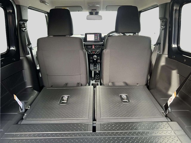 2025 Suzuki Jimny - Photo 9