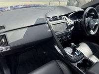 USED 2018 18 JAGUAR E-PACE 2.0 D240 R-Dynamic HSE SUV 5dr Diesel Auto AWD Euro 6 (s/s) (240 ps) AUTO 4WD -- HEATED LEATHER -- SUNROOF -- SAT NAV