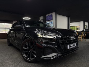 2021 AUDI Q8