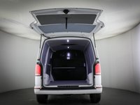 USED 2021 21 VOLKSWAGEN TRANSPORTER 2.0 TDI T28 Highline Panel Van 5dr Diesel DSG FWD SWB Euro 6 (s/s) (150 ps) *EURO 6 ULEZ COMPLIANT*SWB*DSG